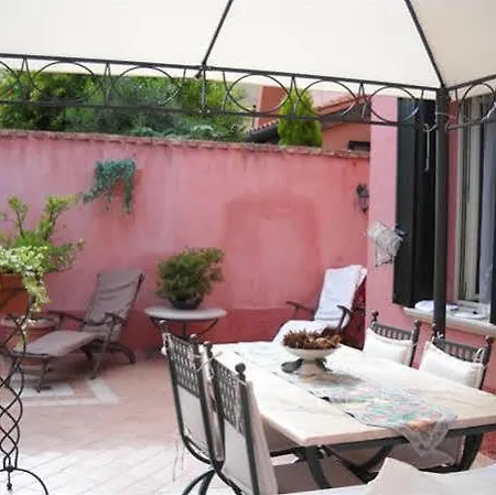 Ca' Noemi Bed & Breakfast