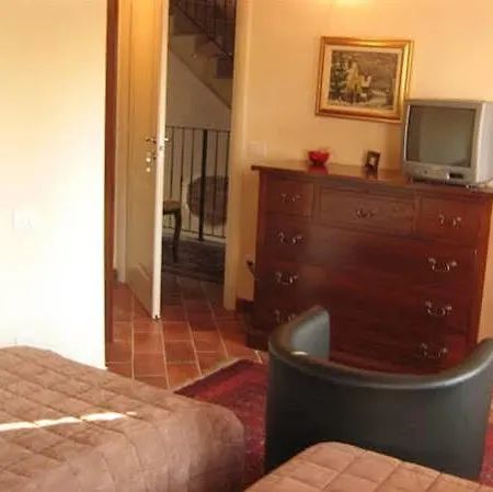 Ca' Noemi Oda ve Kahvaltı 4*