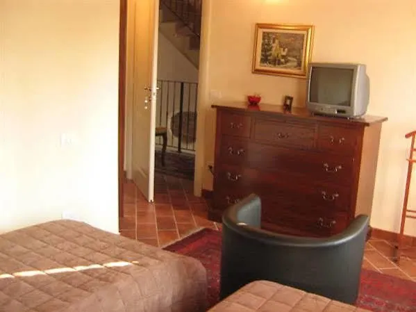 Ca' Noemi Bed & Breakfast 4*