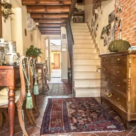 לינה וארוחת בוקר Ca' Noemi